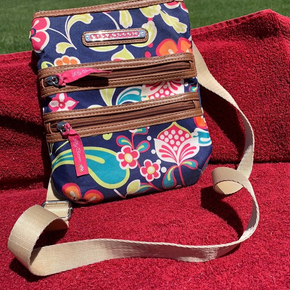 Lily Bloom small shoulder bag- new